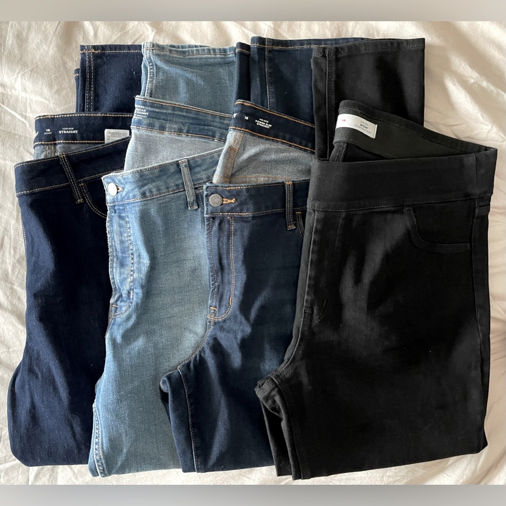 ONE PAIR Only! YOU CHOSE! Old Navy Jeans Blue Black! Size 18! ONE PAIR!